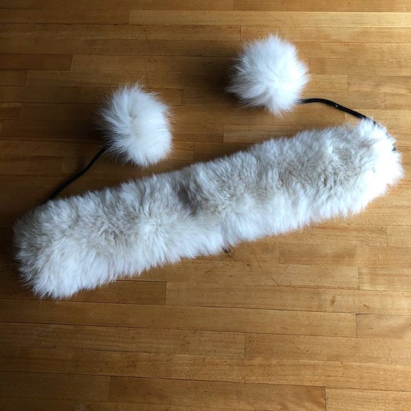 Handmade White Polar Fox Scharf soft White Winter Accessories - Picture 7 of 7